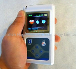 Cina Mesin Ultrasound Ponsel Dinamis 24 Jam Pemantauan ECG Holter 2 × Baterai AA pemasok