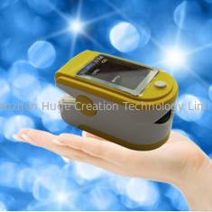 Cina Mini Hand Held Finger Tip Pulse oksimeter untuk Bayi pemasok