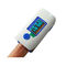 Bluetooth Layar OLED ujung jari Pulse oksimeter dengan Dua baterai AAA 1.5V alkaline pemasok